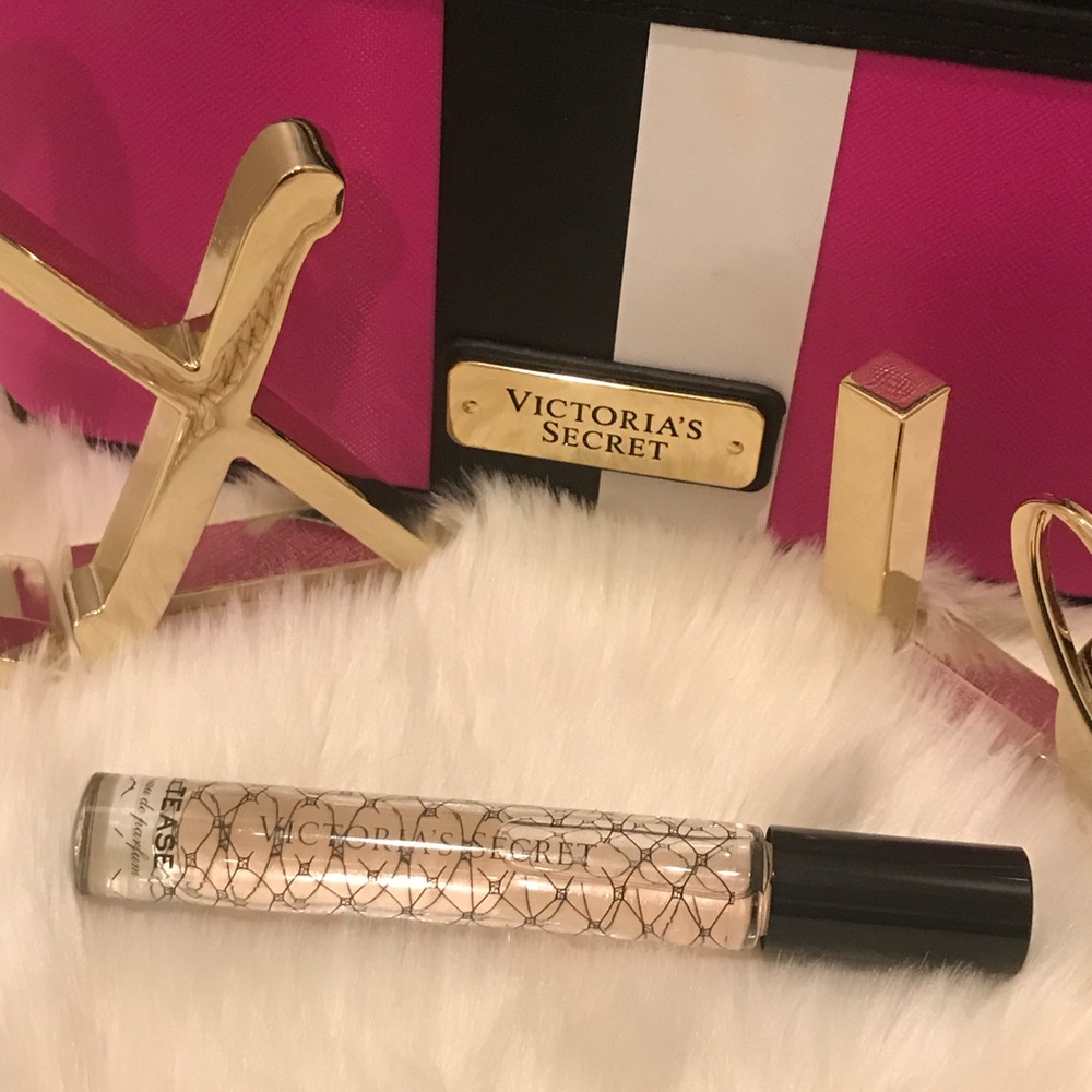 💕Victoria’s Secret TEASE rollerball